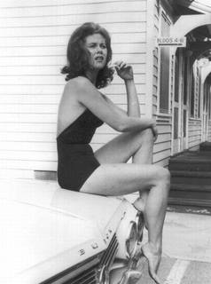 Elizabeth Montgomery feet photo thumbnail