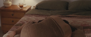Elizabeth Olsen feet photo thumbnail
