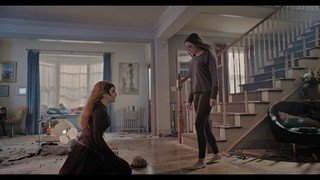 Elizabeth Olsen feet photo thumbnail