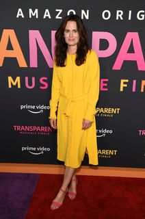 Elizabeth Reaser feet photo thumbnail