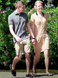 Elizabeth Smart feet photo 1