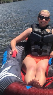 Elizabeth Smart feet photo 6