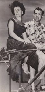 Elizabeth Taylor feet photo 2