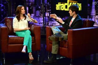 Elizabeth Tulloch feet photo thumbnail