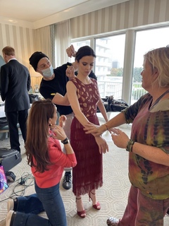 Elizabeth Tulloch feet photo thumbnail