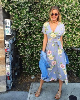 Elizabeth Turner feet photo 14