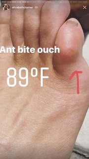 Elizabeth Turner feet photo 2