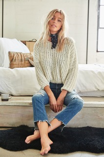 Elizabeth Turner feet photo 10