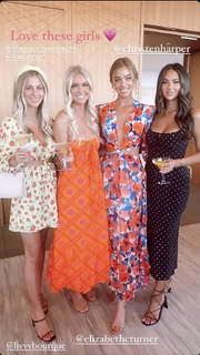 Elizabeth Turner feet photo 10