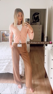 Elizabeth Turner feet photo 17