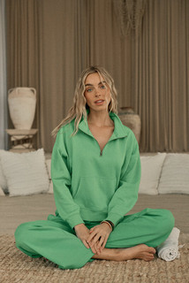 Elizabeth Turner feet photo 1