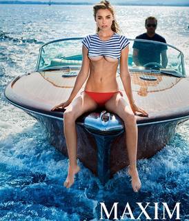 Elizabeth Turner feet photo 8
