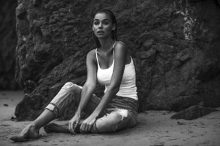 Elizabeth Turner feet photo 6