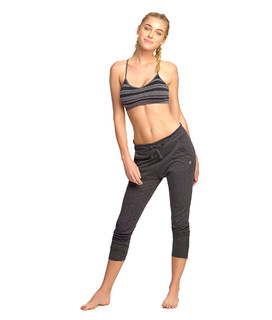 Elizabeth Turner feet photo 15