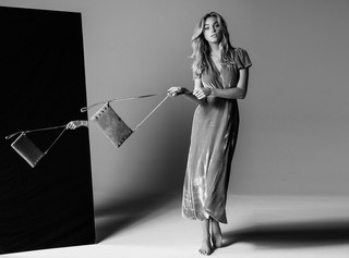 Elizabeth Turner feet photo 19