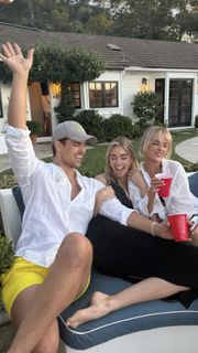 Elizabeth Turner feet photo 7
