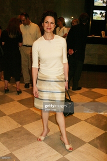 Elizabeth Vargas feet photo 2