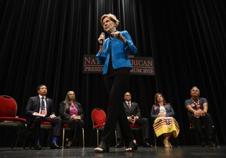 Elizabeth Warren feet photo 3