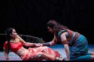 Elizabeth Zharoff feet photo 3