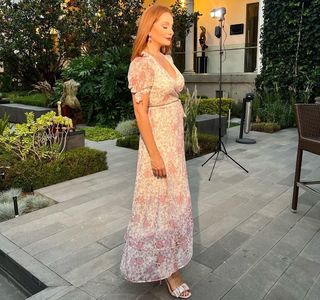 Elizabeth Álvarez feet photo 9