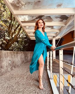 Elizabeth Álvarez feet photo 5
