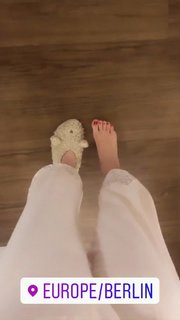 Elizaveta Arzamasova feet photo 9