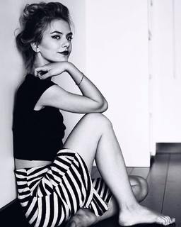 Elizaveta Kononova feet photo 14