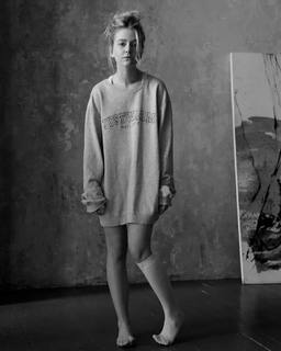 Elizaveta Kononova feet photo 3