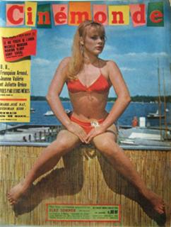 Elke Sommer feet photo thumbnail