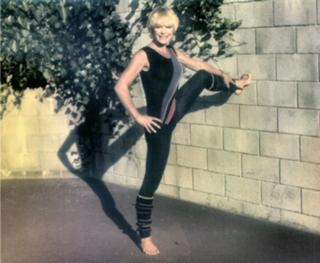 Elke Sommer feet photo thumbnail