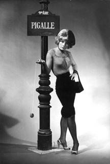 Elke Sommer feet photo thumbnail