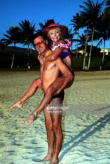 Elke Sommer feet photo thumbnail