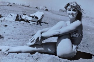 Elke Sommer feet photo thumbnail