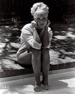 Elke Sommer feet photo thumbnail