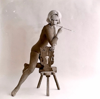 Elke Sommer feet photo thumbnail