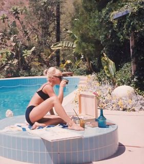 Elke Sommer feet photo thumbnail