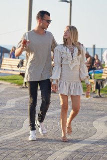 Ella Ayalon feet photo thumbnail