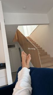 Ella Ayalon feet photo thumbnail