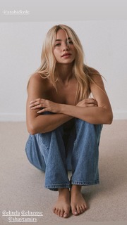 Ella Ayalon feet photo thumbnail