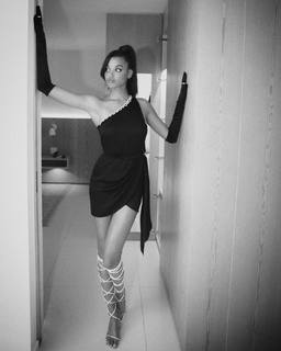 Ella Balinska feet photo 16