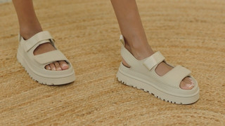 Ella Balinska feet photo 4