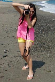 Ella Cruz feet photo 3