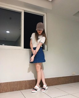 Ella Cruz feet photo 20