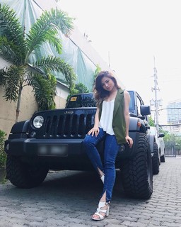 Ella Cruz feet photo 13
