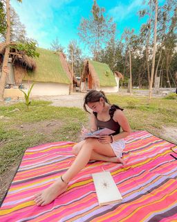 Ella Cruz feet photo 12