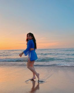 Ella Cruz feet photo 6