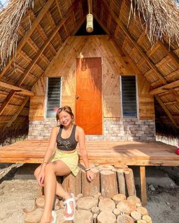 Ella Cruz feet photo 15