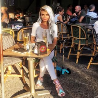 Ella Dvornik feet photo 5