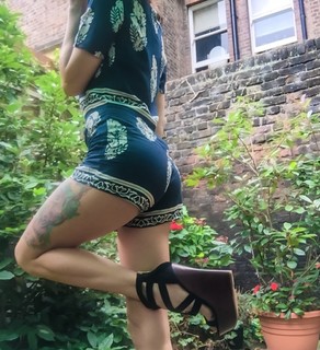 Ella Dvornik feet photo 4