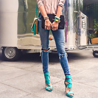 Ella Dvornik feet photo 9